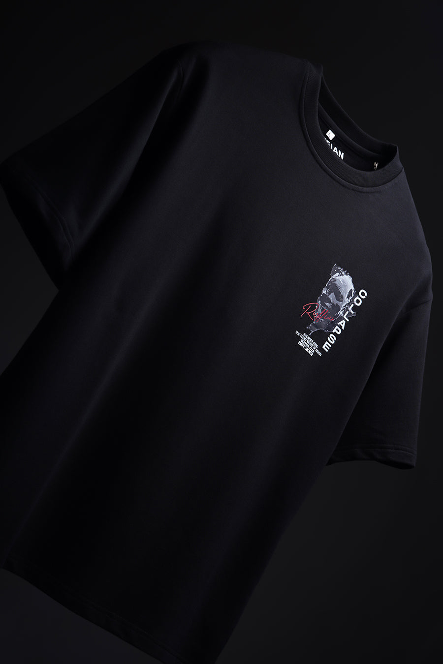 Collapse Oversized T-shirt